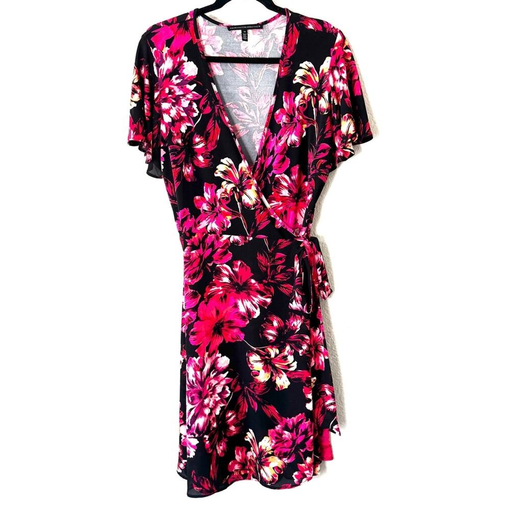 WHBM Pink Floral Faux Wrap Short Sleeved Dress Size 10